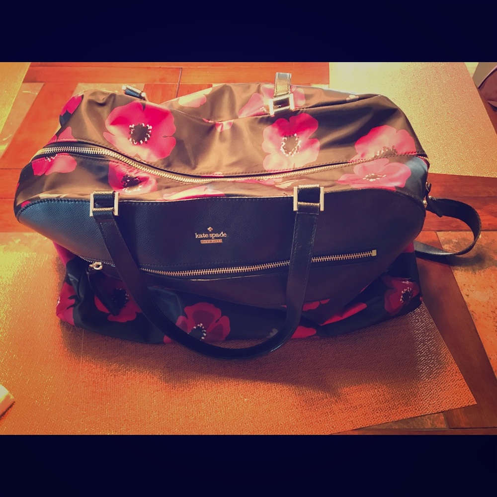 Kate Spade Wilson Road Poppy Weekender Bag
